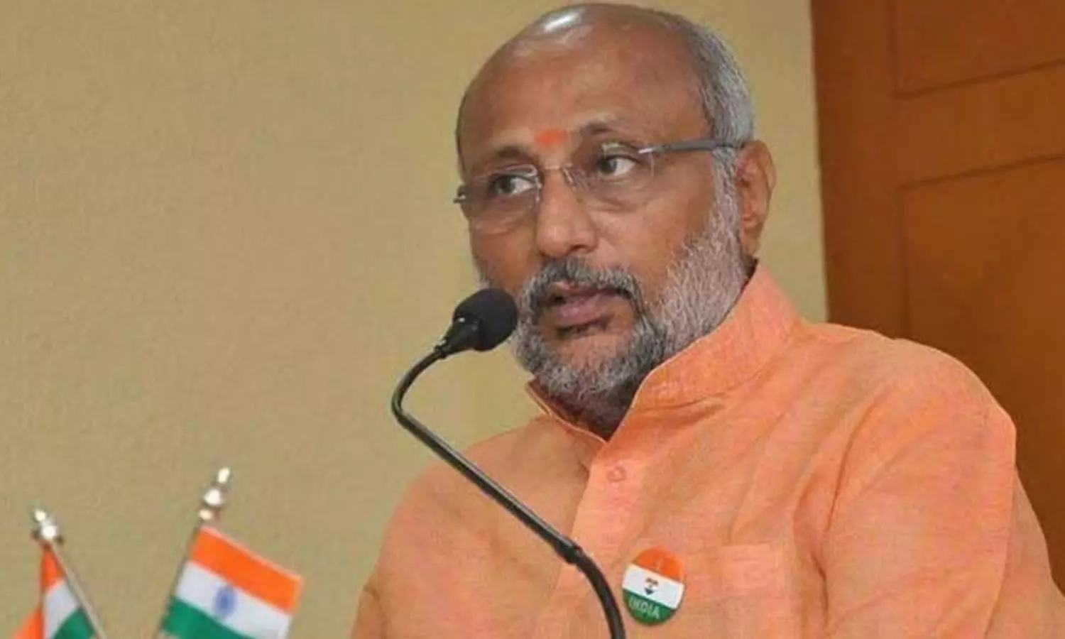 CP Radhakrishnan: గవర్నర్‌ పదవికి సీపీ రాధాకృష్ణన్ రాజీనామా