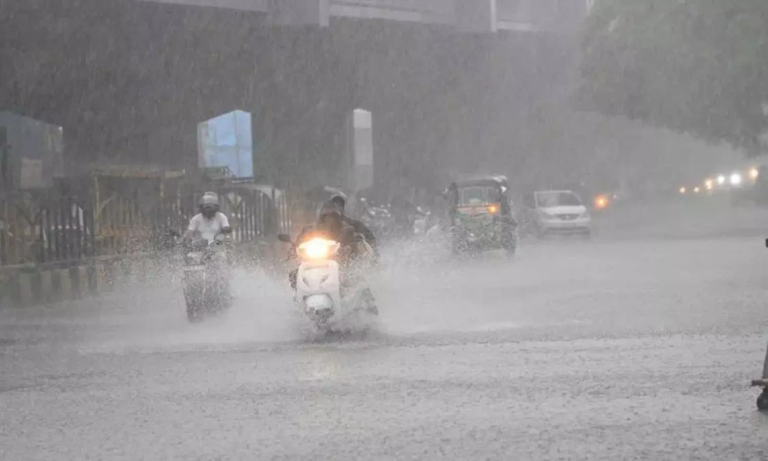 Telangana Weather Alert Heavy Rains Expected Due to Low-Pressure System Orange Alert Issued