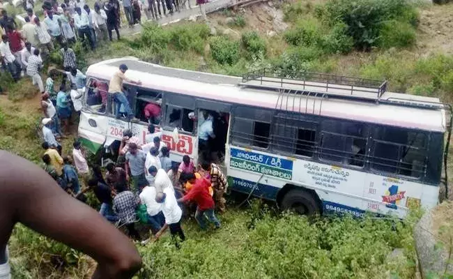 Kondagattu Bus Tragedy: కొండగట్టు బస్సు దుర్ఘటనకు 7 ఏళ్లు