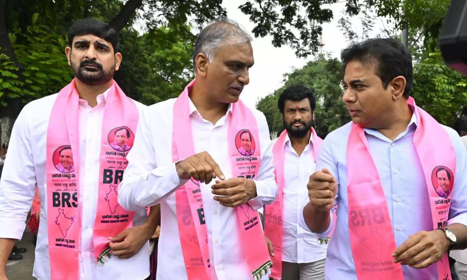 BRS MLAs: ఇవాళ అసెంబ్లీకి బీఆర్ఎస్ ఎమ్మెల్యేలు