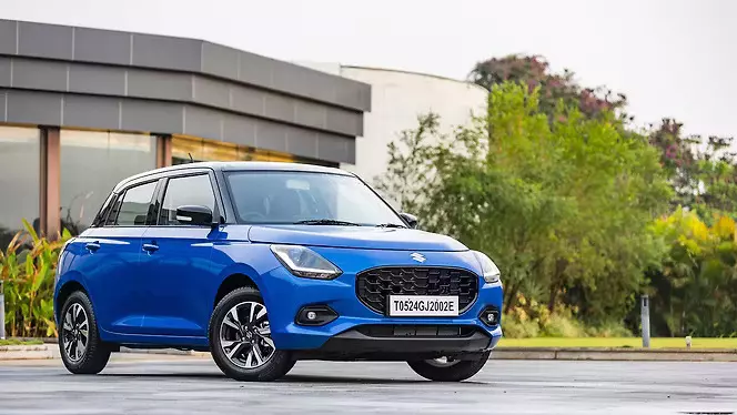 Maruti Suzuki Swift: మారుతి సుజికి స్విఫ్ట్.. లీటర్పై 30 కి.మీ మైలేజీ.. లక్షల్లో తగ్గింపు..! Maruti Suzuki Swift: మారుతి సుజికి స్విఫ్ట్.. లీటర్పై 30 కి.మీ మైలేజీ.. లక్షల్లో తగ్గింపు..!