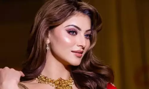 Urvashi Rautela : విజయ్ దేవరకొండ, రానా, ఇప్పుడు ఊర్వశి రౌతేలా.. ఈడీ గురి సెలబ్రిటీల పైనేనా?