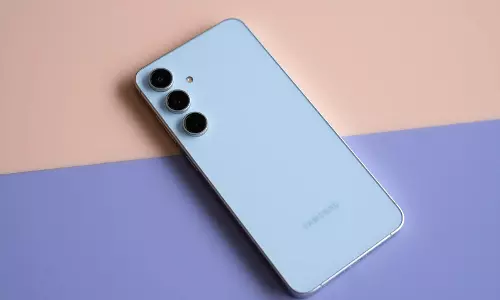 Samsung Galaxy S24 FE 5G Price Drop: ప్రైస్ డ్రాప్ అలర్ట్.. ఈ శాంసంగ్ ఫోన్ ఇప్పుడు కొనకపోతే మిస్ అయిపోతారు..!