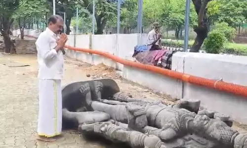 Bhumana Karunakar Reddy: క్షణమే టీటీడీ ఛైర్మన్, పాలకమండలి రాజీనామా చేయాలి