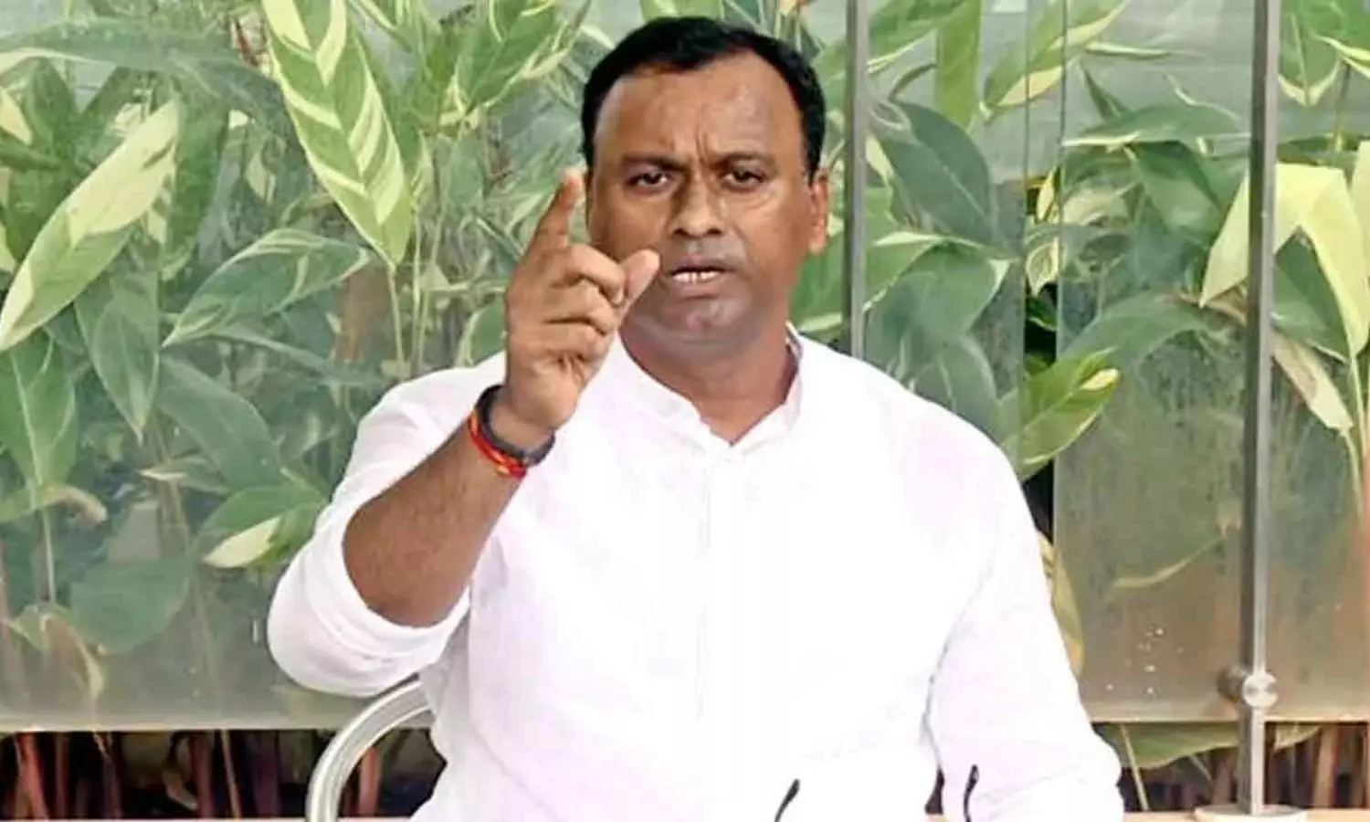 MLA Rajagopal Reddy: నిరుద్యోగ యువతకు అండగా నేనుంటా.. ఎమ్మెల్యే కోమటిరెడ్డి రాజగోపాల్ రెడ్డి సెన్సేషనల్ కామెంట్స్ MLA Rajagopal Reddy: నిరుద్యోగ యువతకు అండగా నేనుంటా.. ఎమ్మెల్యే కోమటిరెడ్డి రాజగోపాల్ రెడ్డి సెన్సేషనల్ కామెంట్స్