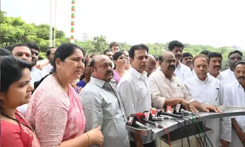 KTR: ఈరోజు రాజరికానికి స్వస్థి పలికిన రోజు