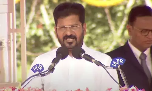 Revanth Reddy: హైదరాబాద్ డ్రగ్స్ గేట్ వేగా మారింది.. డ్రగ్స్, గంజాయి బ్యాచ్ ను వదలం