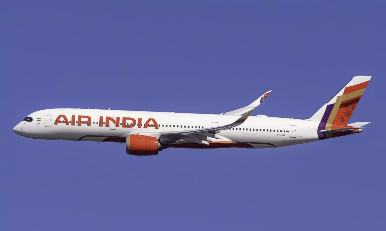 Air India: ఎయిరిండియా విమానానికి తప్పిన పెను ప్రమాదం