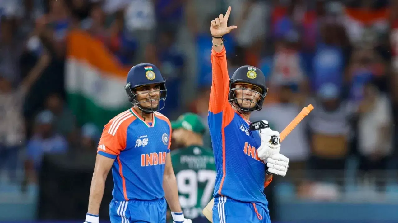 IND vs PAK : అభిషేక్, గిల్ దెబ్బకి పాకిస్తాన్ చిత్తు.. భారత్కు మరో విజయం IND vs PAK : అభిషేక్, గిల్ దెబ్బకి పాకిస్తాన్ చిత్తు.. భారత్కు మరో విజయం