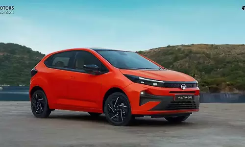 Tata Altroz: భద్రతకు భరోసా.. సేఫ్టీలో 5 స్టార్ రేటింగ్ సాధించిన టాటా ఆల్ట్రోజ్..!