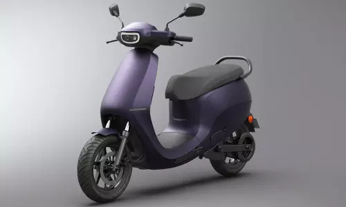 Best Electric Scooter Offers: పండుగ సీజన్.. ఓలా, కోమాకి ఎలక్ట్రిక్ స్కూటర్లపై ఆఫర్లే ఆఫర్లు..!