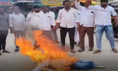 అనంతపురంలో వైసీపీ వర్సెస్ బాలయ్య ఫ్యాన్స్