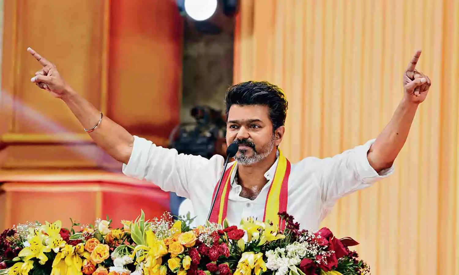 TVK chief Vijay: 2026 అసెంబ్లీ ఎన్నికల్లో టీవీకే వర్సెస్ డీఎంకే: విజయ్ సంచలన వ్యాఖ్యలు