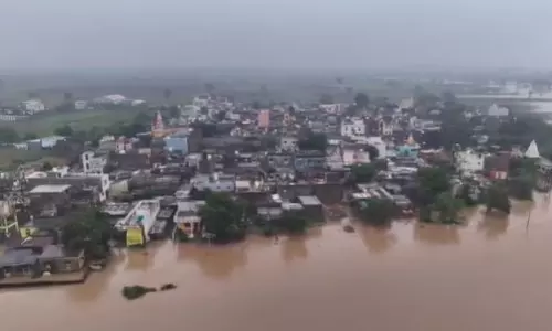 Heavy Rains: మహారాష్ట్రలో దంచికొడుతున్న భారీ వర్షాలు.. వర్షాల ధాటికి రాష్ట్రవ్యాప్తంగా 11 మంది మృతి