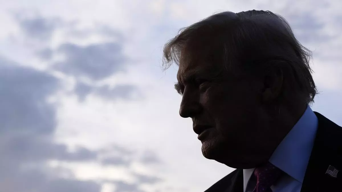 Trump Tariff: భారతీయ చిత్ర పరిశ్రమ, ముఖ్యంగా తెలుగు సినిమాలపై భారీ ప్రభావం Trump Tariff: భారతీయ చిత్ర పరిశ్రమ, ముఖ్యంగా తెలుగు సినిమాలపై భారీ ప్రభావం