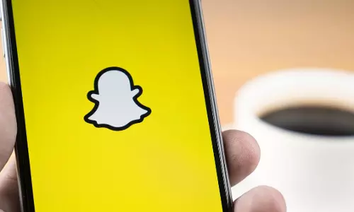 Snapchat Memories: 5GB పైగా డేటా ఉంచే యూజర్లకు చార్జ్ విధించనుంది Snapchat Memories: 5GB పైగా డేటా ఉంచే యూజర్లకు చార్జ్ విధించనుంది