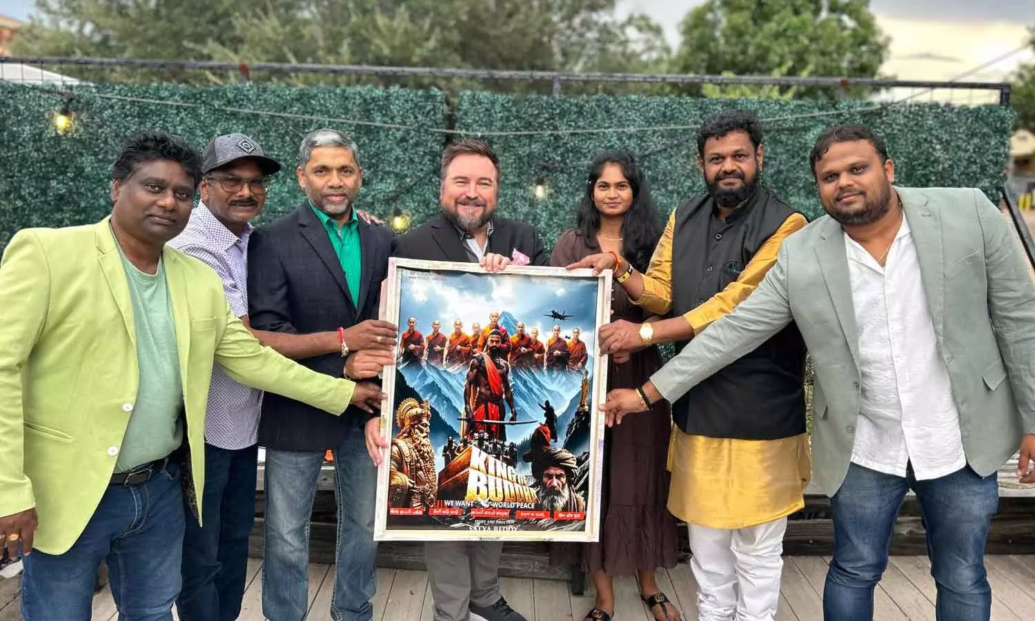హాలీవుడ్‌లో డైరెక్ట్ ఎంట్రీ ఇచ్చిన సెన్సేషనల్ డైరెక్టర్ సత్యా రెడ్డి..  టెక్సాస్‌లో కింగ్ బుద్ధ మూవీ పోస్టర్ లాంచ్