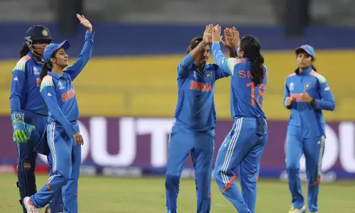 World Cup 2025 : 12వ సారి పాక్ మీద తన విజయాన్ని కొనసాగించిన భారత్..88 పరుగుల తేడాతో ఘన విజయం World Cup 2025 : 12వ సారి పాక్ మీద తన విజయాన్ని కొనసాగించిన భారత్..88 పరుగుల తేడాతో ఘన విజయం