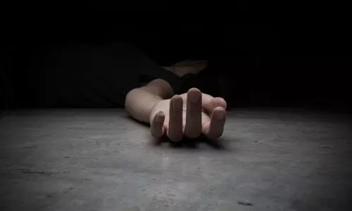 Nalgonda: నల్గొండ జిల్లాలో దారుణం... ఇంటర్ బాలిక దారుణ హత్య Nalgonda: నల్గొండ జిల్లాలో దారుణం... ఇంటర్ బాలిక దారుణ హత్య