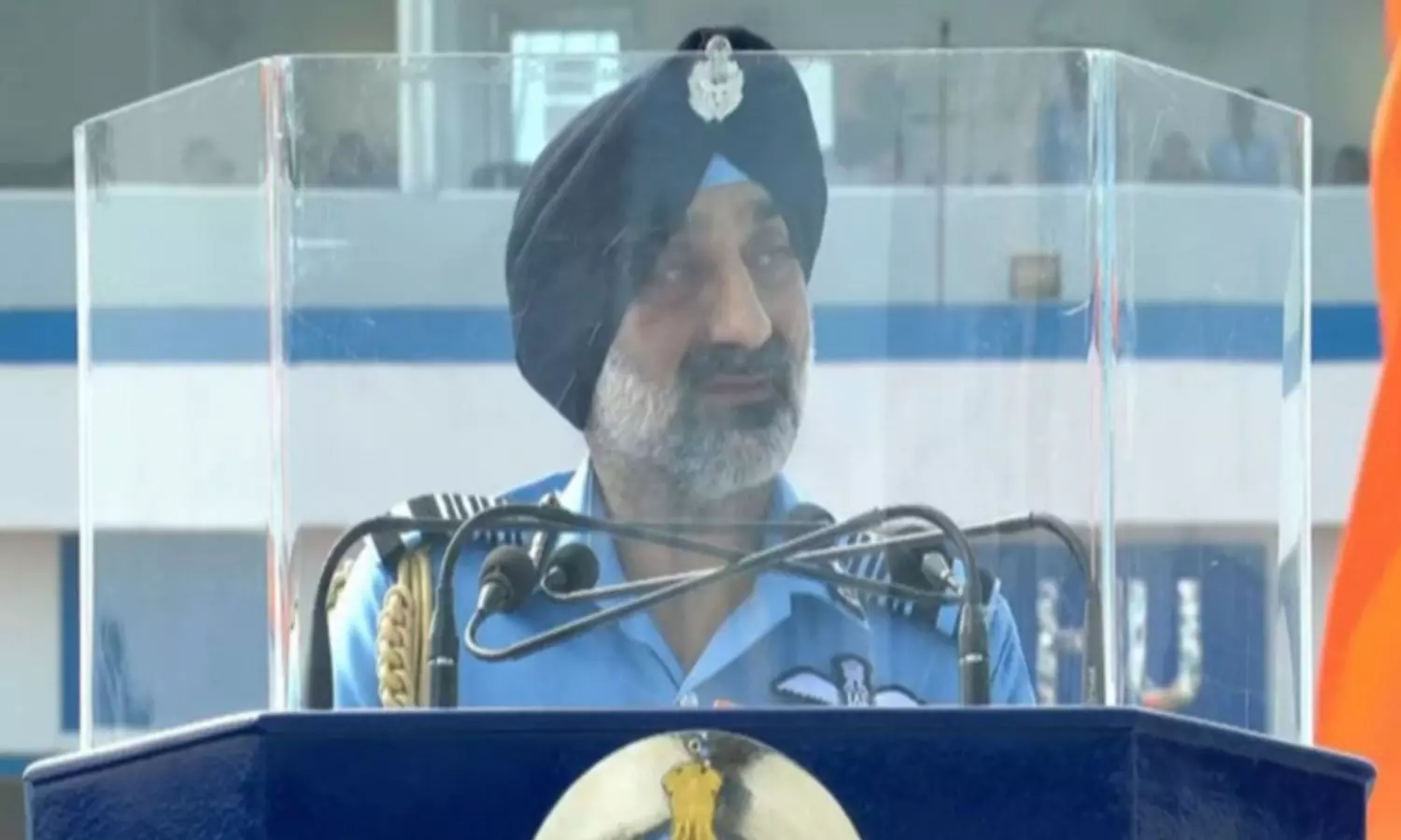 IAF Chief: ఆపరేషన్ సింధూర్లో మా పనితీరు వృత్తిపరమైన గర్వాన్ని నింపింది IAF Chief: ఆపరేషన్ సింధూర్లో మా పనితీరు వృత్తిపరమైన గర్వాన్ని నింపింది