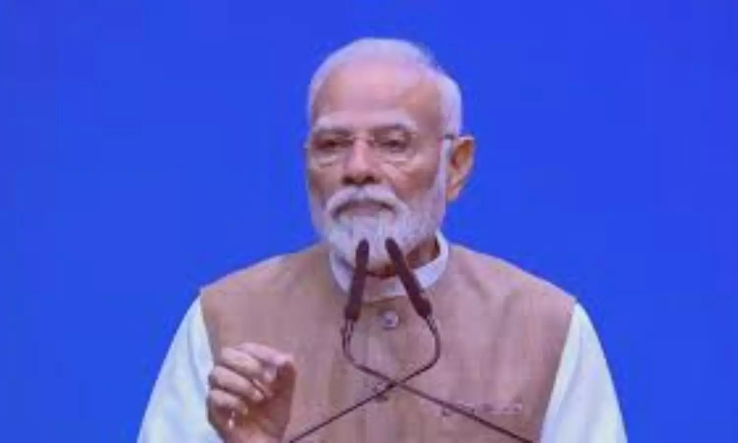 PM Modi: టెలికాం రంగంలో భారత్ పురోగతి సాధించింది PM Modi: టెలికాం రంగంలో భారత్ పురోగతి సాధించింది