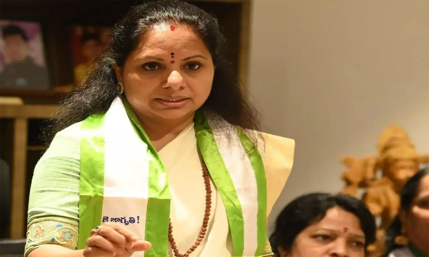 Kavitha: 2 లక్షల ఉద్యోగాలు ఇస్తామన్నారు.. కానీ పాతవే భర్తీ చేశారు