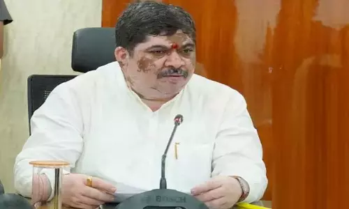 Ponnam Prabhakar: మంత్రి అడ్లూరి లక్ష్మణ్ కుమార్ నాకు సోదర సమానులు