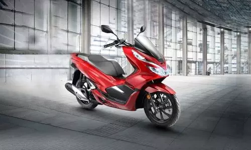 2026 Honda PCX 160: 2026 హోండా PCX 160.. సరికొత్త రంగులు.. ప్రీమియం ఫీచర్లు..!