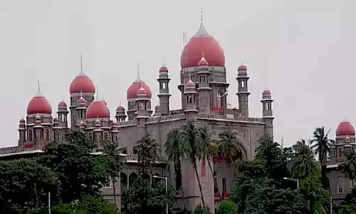 Telangana High Court: బీసీ రిజర్వేషన్ల అమలు జీవోపై స్టే