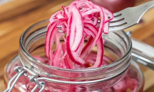 Diabetes Control: ఉల్లిపాయలు ఇందులో నానబెట్టి తింటే బ్లడ్ షుగర్ అమాంతం తగ్గిపోతుంది! Diabetes Control: ఉల్లిపాయలు ఇందులో నానబెట్టి తింటే బ్లడ్ షుగర్ అమాంతం తగ్గిపోతుంది!