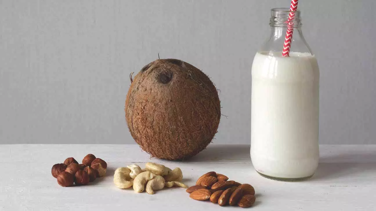 Best Milk Alternatives: పాలకు ఆల్టర్నేటివ్స్ ఇవే! Best Milk Alternatives: పాలకు ఆల్టర్నేటివ్స్ ఇవే!