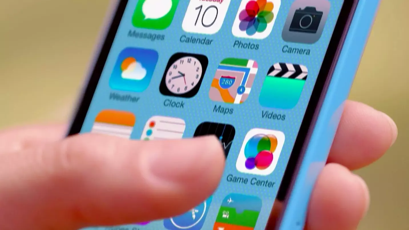 Apps: యాప్స్ నుంచి లోన్స్ తీసుకునేముందు ఇవి తెలుసుకోండి! Apps: యాప్స్ నుంచి లోన్స్ తీసుకునేముందు ఇవి తెలుసుకోండి!