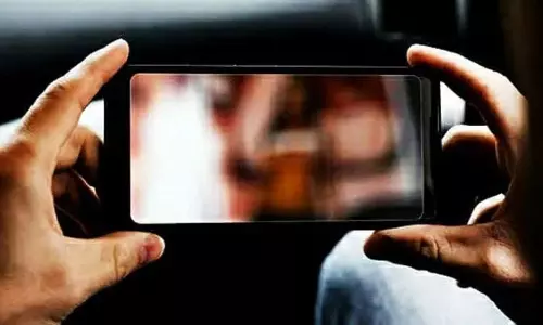 Honey Trap Case: హనీట్రాప్ కేసులో మార్కాపురం యువకులు అరెస్ట్ Honey Trap Case: హనీట్రాప్ కేసులో మార్కాపురం యువకులు అరెస్ట్