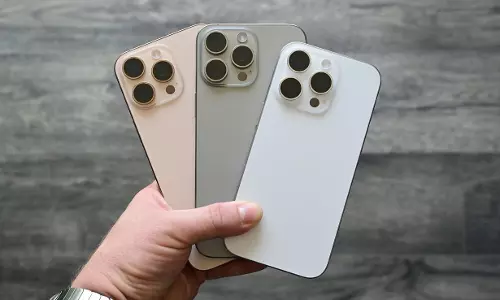 Fipkart Diwali Sale: ఫ్లిప్కార్ట్ దీపావళి సేల్.. ఐఫోన్ 16 ప్రో మాక్స్పై కళ్లు చెదిరే డిస్కౌంట్..! Fipkart Diwali Sale: ఫ్లిప్కార్ట్ దీపావళి సేల్.. ఐఫోన్ 16 ప్రో మాక్స్పై కళ్లు చెదిరే డిస్కౌంట్..!