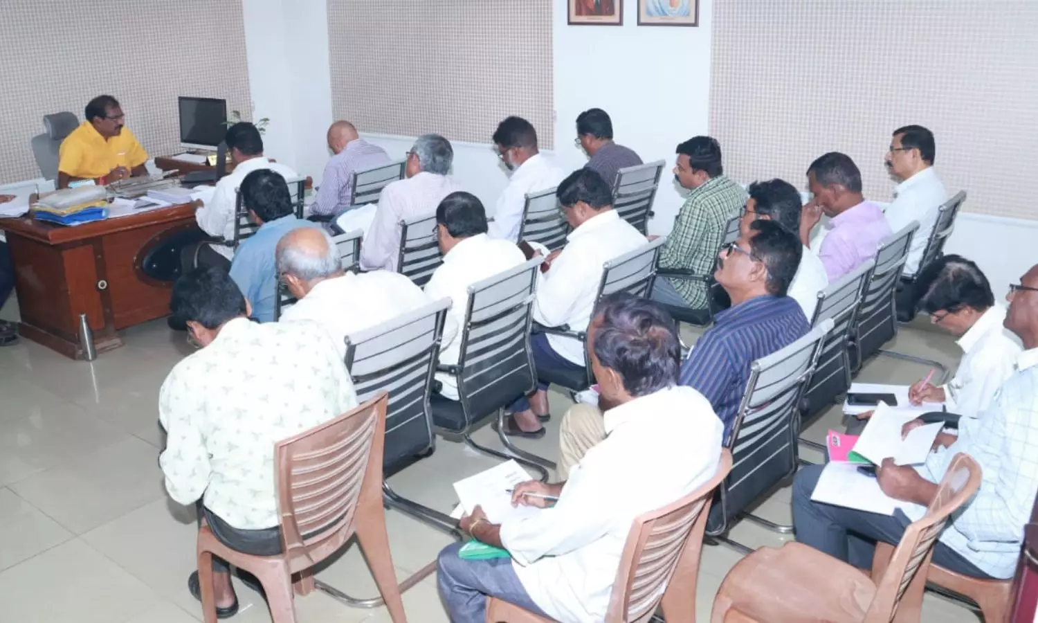 హంద్రీ-నీవా ట్యాంకులు నింపుదల: రామనాయుడు సమీక్ష