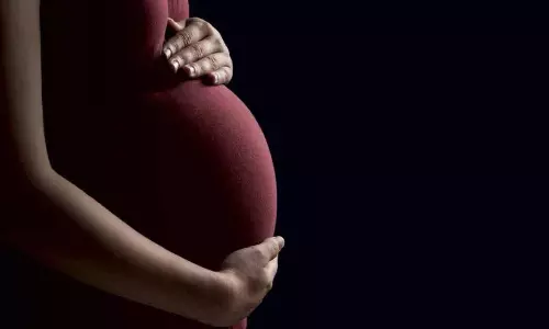 అబార్షన్ వికటించి ప్రియురాలు మృతి.. పరారైన హోంగార్డ్, ఆర్ఎంపీ డాక్టర్ అబార్షన్ వికటించి ప్రియురాలు మృతి.. పరారైన హోంగార్డ్, ఆర్ఎంపీ డాక్టర్