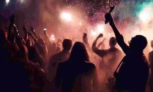 ముజ్రా పార్టీ భగ్నం.. రిసార్ట్ యజమాని, ఈవెంట్ మేనేజర్లపైన కేసు నమోదు చేసిన అధికారులు