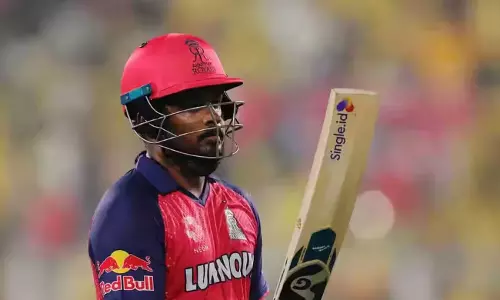 IPL 2026 : సంజు శాంసన్కు ఆర్ఆర్తో విభేదాలు.. ఢిల్లీ క్యాపిటల్స్లోకి ఎంట్రీ? IPL 2026 : సంజు శాంసన్కు ఆర్ఆర్తో విభేదాలు.. ఢిల్లీ క్యాపిటల్స్లోకి ఎంట్రీ?