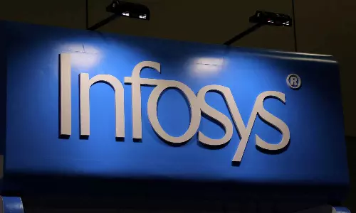 Infosys బంపర్ ఆఫర్: రిఫర్ చేయండి, బోనస్ పొందండి – లేఆఫ్‌ వేళ ఉద్యోగులకు సూపర్ అవకాశం!