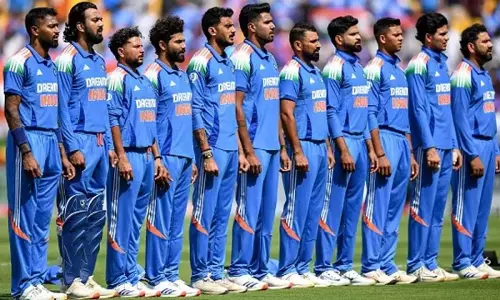 IND vs AUS : ఓపెనింగ్లో గిల్, రోహిత్..తొలి వన్డే మ్యాచ్కు భారత జట్టు తుది ప్లేయింగ్ XI ఇదే IND vs AUS : ఓపెనింగ్లో గిల్, రోహిత్..తొలి వన్డే మ్యాచ్కు భారత జట్టు తుది ప్లేయింగ్ XI ఇదే