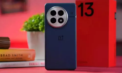 OnePlus 13R 5G Offers: దీపావళి ఆఫర్లు.. ఈ స్మార్ట్ఫోన్పై భారీ డిస్కౌంట్..! OnePlus 13R 5G Offers: దీపావళి ఆఫర్లు.. ఈ స్మార్ట్ఫోన్పై భారీ డిస్కౌంట్..!