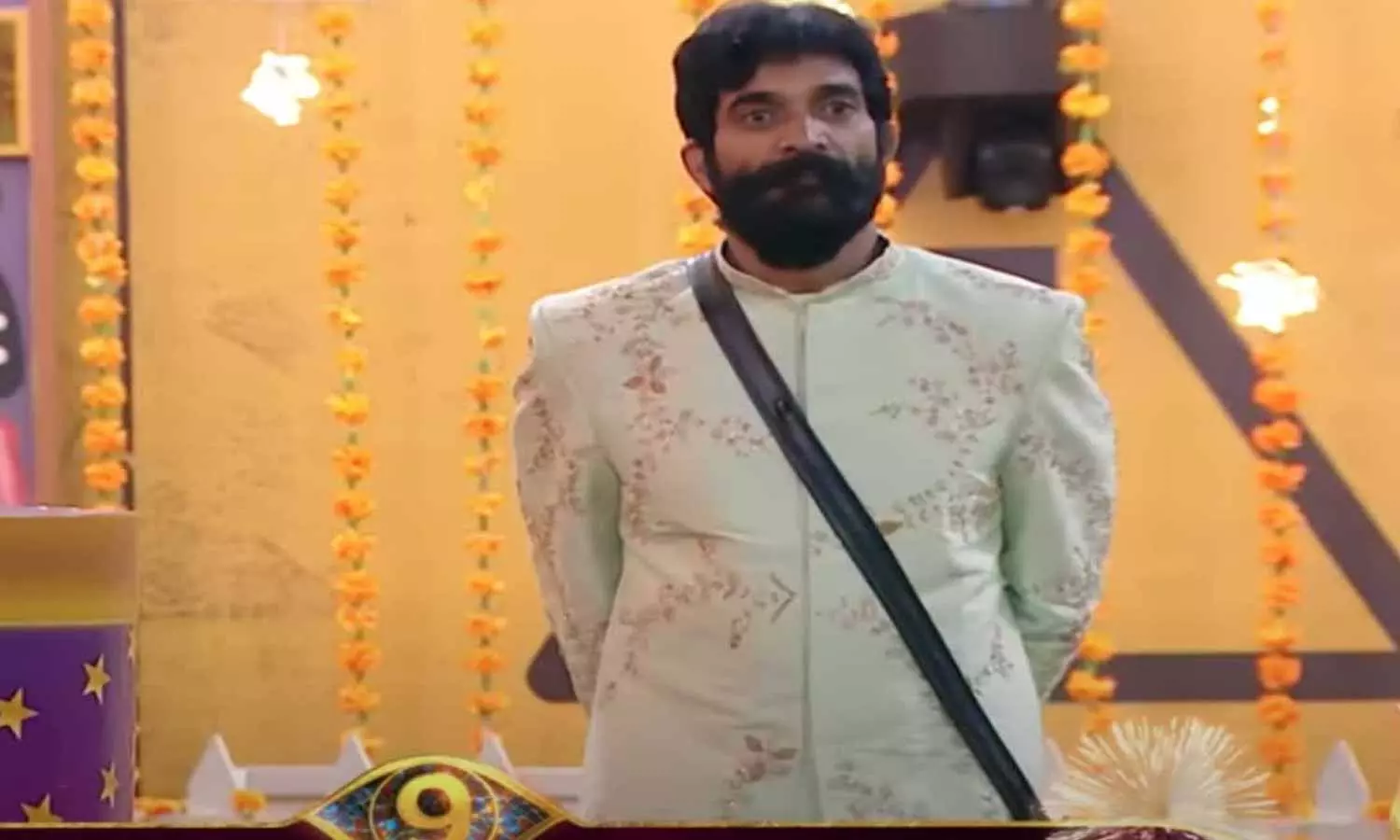 Bigg Boss 9 Bigg Boss 9