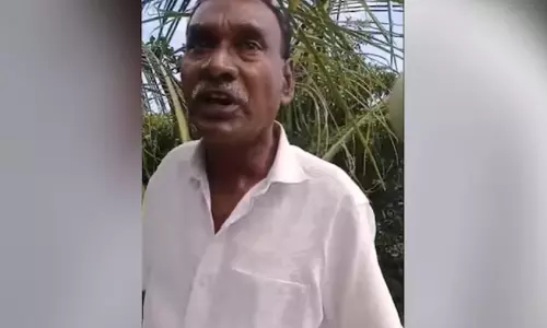 తుని వృద్ధుడి ఆత్మహత్య కేసులో కొత్త ట్విస్టులు, కుటుంబ సభ్యుల ఆందోళన తుని వృద్ధుడి ఆత్మహత్య కేసులో కొత్త ట్విస్టులు, కుటుంబ సభ్యుల ఆందోళన