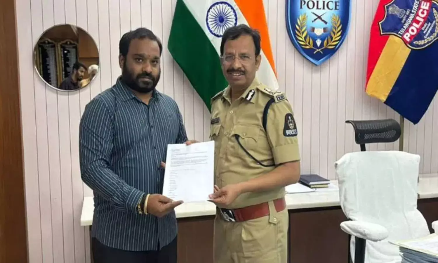 Jr NTR: ఎన్టీఆర్ ఫోటోల మార్ఫింగ్.. సీపీ సజ్జనార్‌కు ఫ్యాన్స్ ఫిర్యాదు!