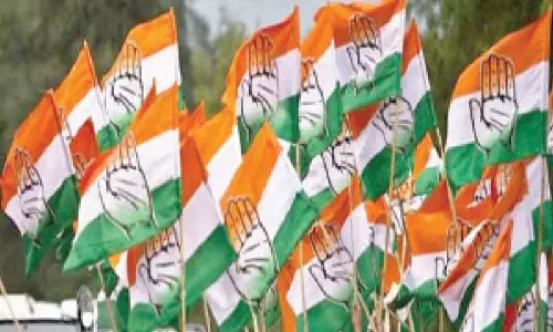 Asifabad: ఆసిఫాబాద్ డీసీసీ పీఠం ఎంపికపై ఉత్కంఠ Asifabad: ఆసిఫాబాద్ డీసీసీ పీఠం ఎంపికపై ఉత్కంఠ