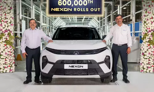 Tata: పండగ సీజన్ లో అదరగొట్టిన టాటా మోటార్స్