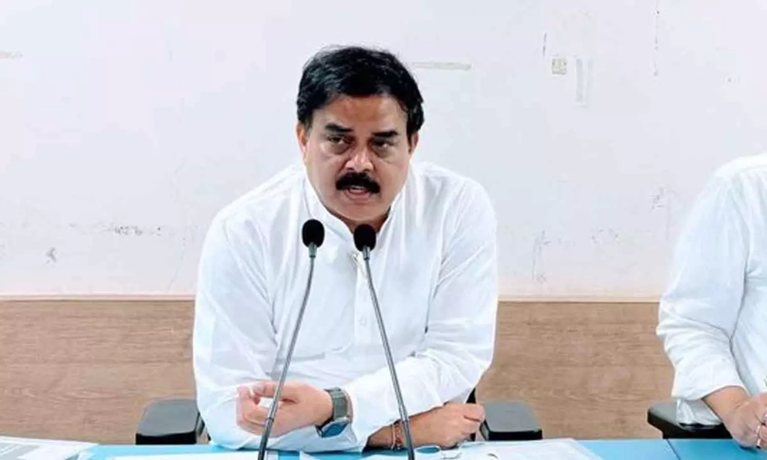 Cyclone Montha: ప్రజలకు తుఫాన్ సహాయంపై మంత్రి నాదెండ్ల మనోహర్ కీలక ప్రకటన