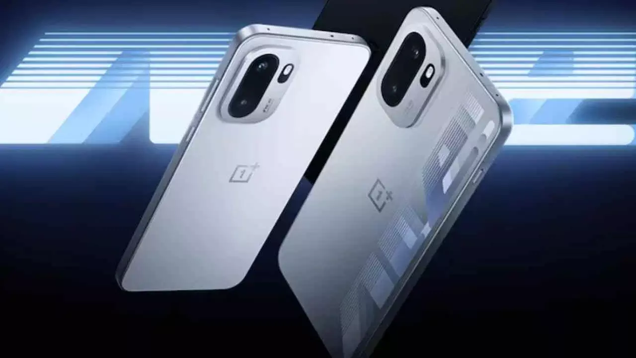 OnePlus Turbo: వన్ప్లస్ కొత్త స్మార్ట్ఫోన్.. 8,000mAh బ్యాటరీ, స్నాప్డ్రాగన్ 8 జెన్ 5 చిప్సెట్తో వచ్చేస్తోంది..! OnePlus Turbo: వన్ప్లస్ కొత్త స్మార్ట్ఫోన్.. 8,000mAh బ్యాటరీ, స్నాప్డ్రాగన్ 8 జెన్ 5 చిప్సెట్తో వచ్చేస్తోంది..!