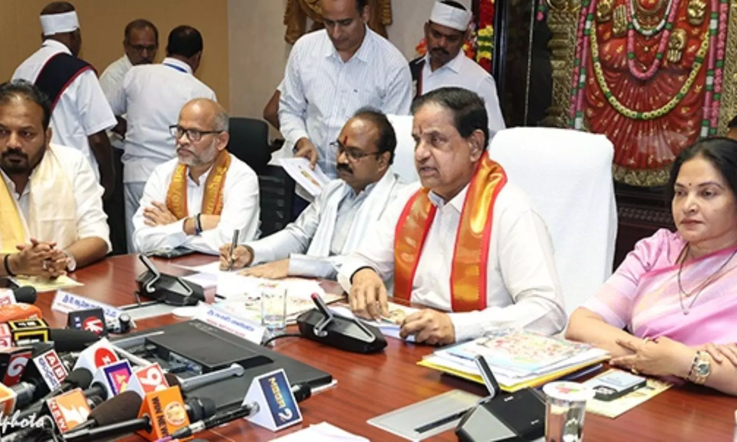 TTD Board Meeting: ఇవాళ టీటీడీ పాలకమండలి సమావేశం TTD Board Meeting: ఇవాళ టీటీడీ పాలకమండలి సమావేశం