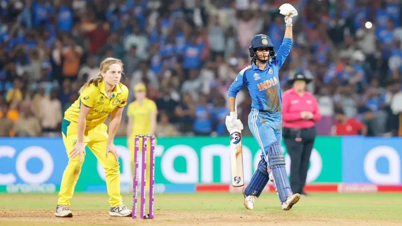 Team India : 2025 మహిళా ప్రపంచకప్లో భారత్ అద్భుతం.. 8 ఏళ్ల ఆస్ట్రేలియా అజేయ ప్రస్థానానికి బ్రేక్ Team India : 2025 మహిళా ప్రపంచకప్లో భారత్ అద్భుతం.. 8 ఏళ్ల ఆస్ట్రేలియా అజేయ ప్రస్థానానికి బ్రేక్